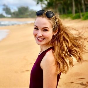 Meet your Posher, Julia